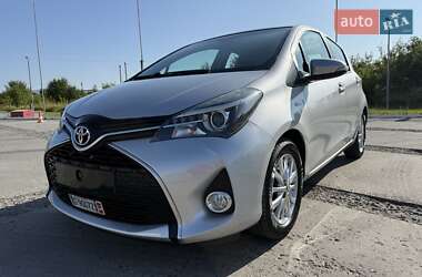 Хэтчбек Toyota Yaris 2012 в Ужгороде