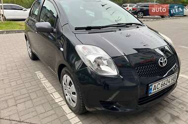 Хетчбек Toyota Yaris 2006 в Луцьку