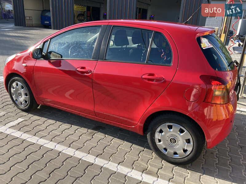 Хэтчбек Toyota Yaris 2007 в Виннице