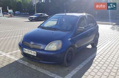 Хэтчбек Toyota Yaris 2001 в Одессе