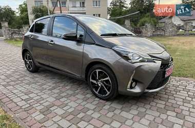 Хетчбек Toyota Yaris 2020 в 