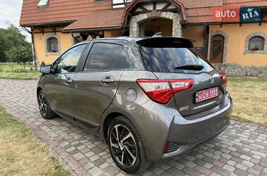 Хетчбек Toyota Yaris 2020 в 