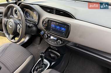 Хетчбек Toyota Yaris 2020 в 