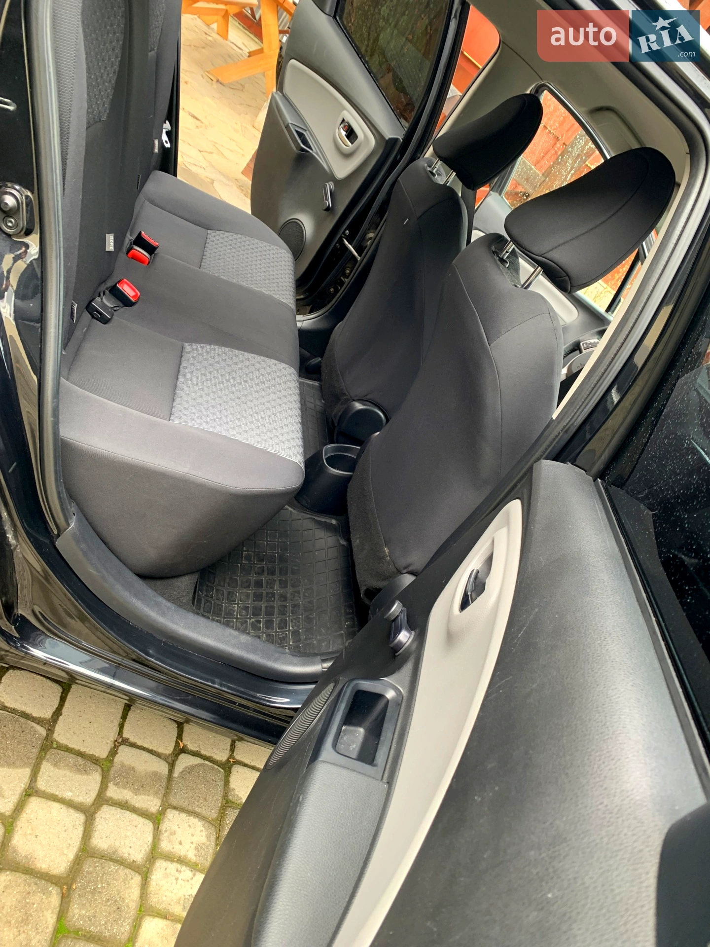 2014 Toyota Yaris - мініатюра 23