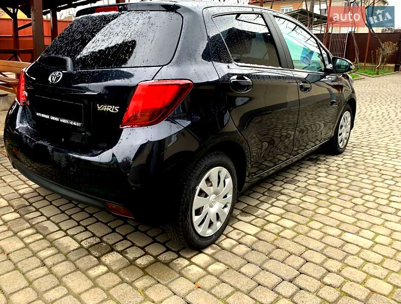 Хэтчбек Toyota Yaris 2014 в Сваляве фото 19 Хэтчбек Toyota Yaris 2014 в Сваляве