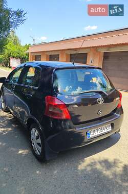 Хетчбек Toyota Yaris 2008 в Смілі