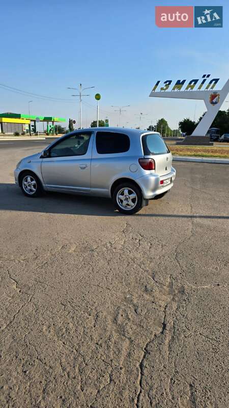 Хетчбек Toyota Yaris 2001 в Ізмаїлі