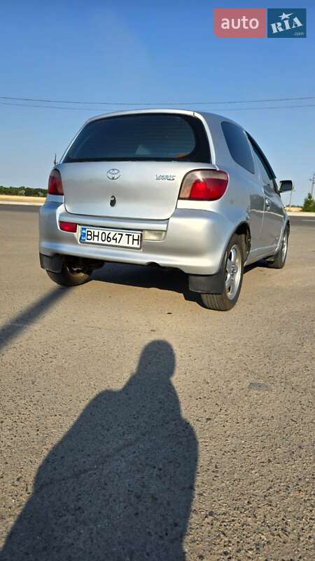 Хетчбек Toyota Yaris 2001 в Ізмаїлі
