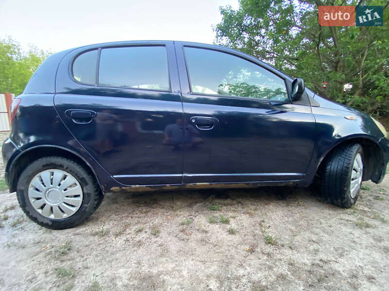 Хэтчбек Toyota Yaris 1999 в Харькове