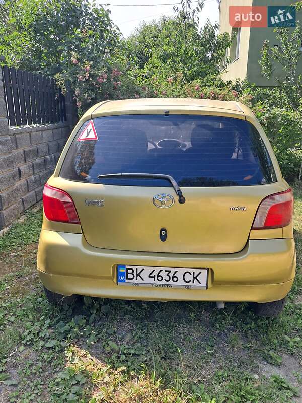 Хэтчбек Toyota Yaris 1999 в Здолбунове