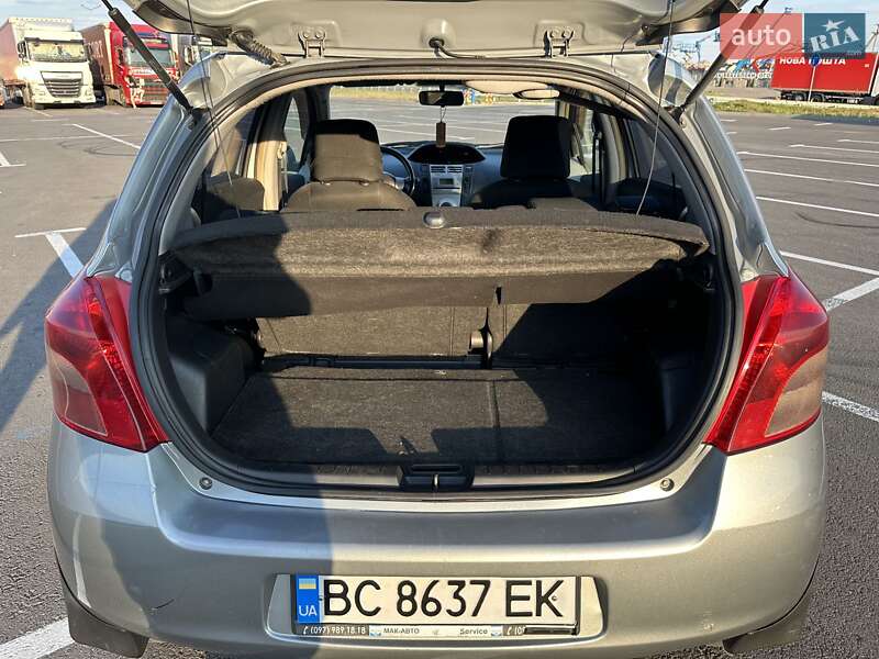 Хетчбек Toyota Yaris 2008 в Львові