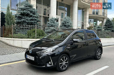 Хетчбек Toyota Yaris 2018 в Києві