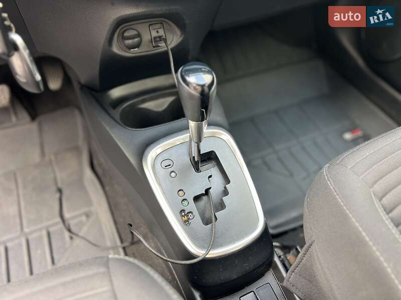 Хетчбек Toyota Yaris 2019 в Києві