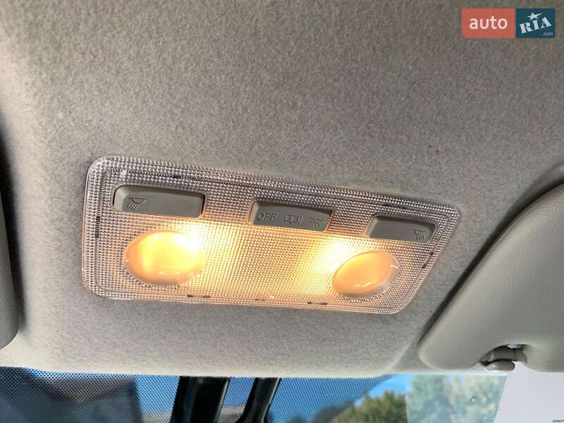 Хэтчбек Toyota Yaris 2014 в Виннице фото 36 Хэтчбек Toyota Yaris 2014 в Виннице