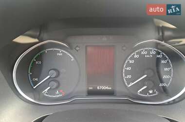 Хэтчбек Toyota Yaris 2018 в Киеве