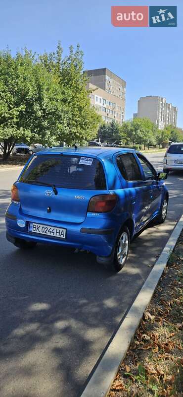 Хэтчбек Toyota Yaris 2003 в Южноукраинске