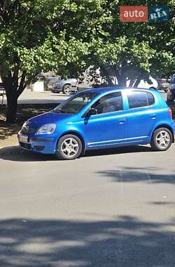 Хетчбек Toyota Yaris 2003 в Южноукраїнську