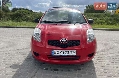 Седан Toyota Yaris 2007 в Львове