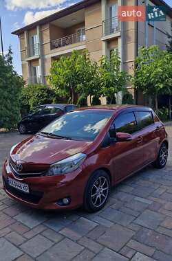 Хэтчбек Toyota Yaris 2012 в Киеве