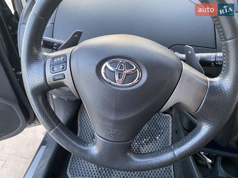 Хэтчбек Toyota Yaris 2009 в Львове фото 29 Хэтчбек Toyota Yaris 2009 в Львове