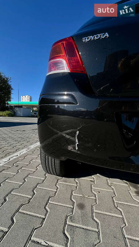 Хетчбек Toyota Yaris 2009 в Києві