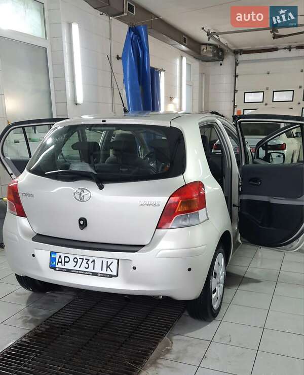 Хэтчбек Toyota Yaris 2008 в Виннице фото 7 Хэтчбек Toyota Yaris 2008 в Виннице