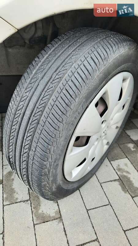 Хэтчбек Toyota Yaris 2008 в Виннице фото 25 Хэтчбек Toyota Yaris 2008 в Виннице