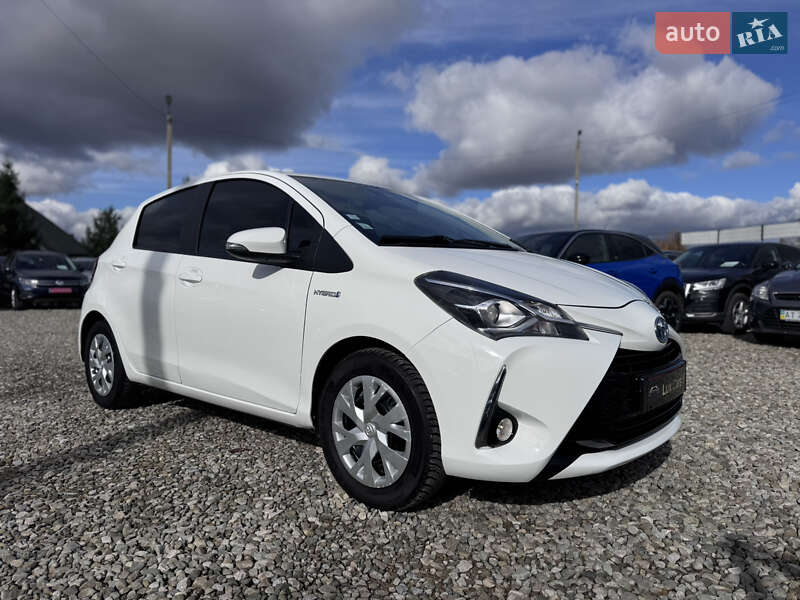Хетчбек Toyota Yaris 2018 в Івано-Франківську