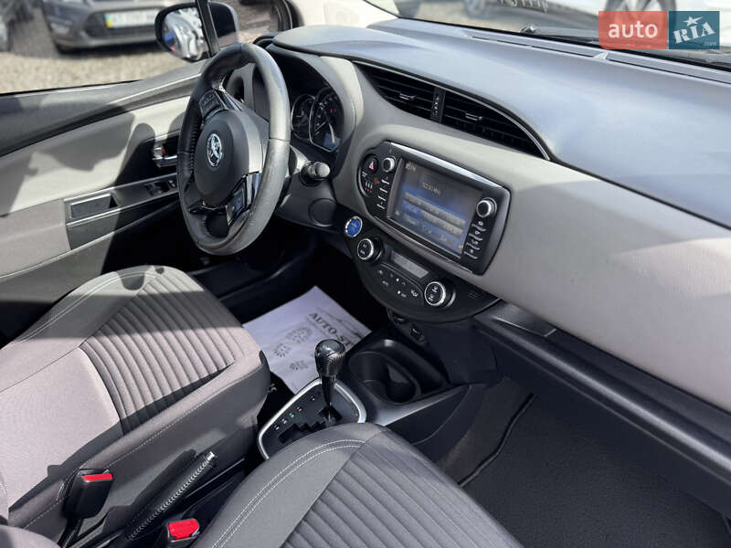 Хетчбек Toyota Yaris 2018 в Івано-Франківську