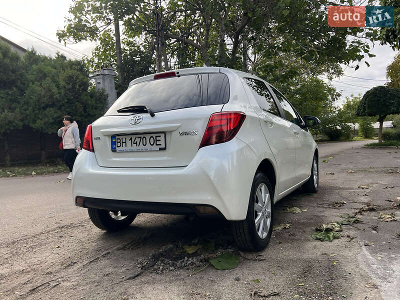 Хетчбек Toyota Yaris 2016 в Одесі
