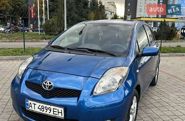 Toyota Yaris 2011
