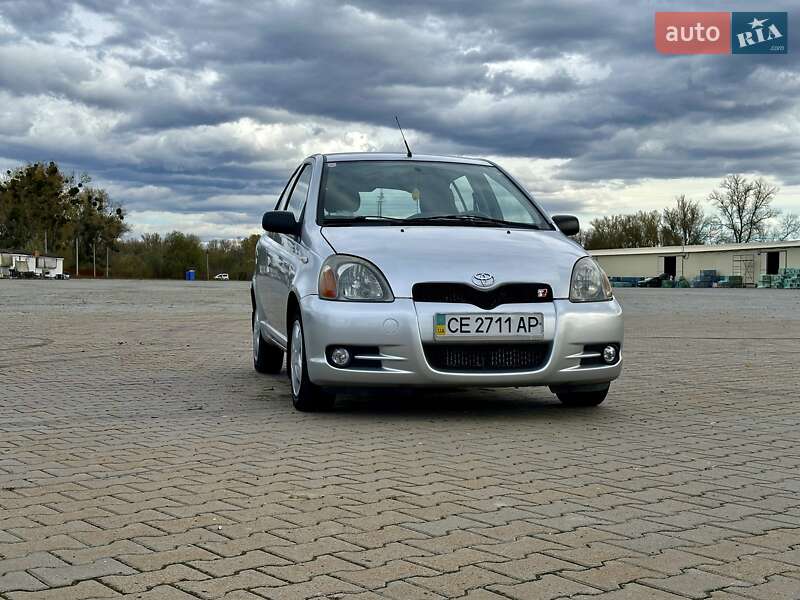 Хэтчбек Toyota Yaris 2001 в Черновцах фото Хэтчбек Toyota Yaris 2001 в Черновцах