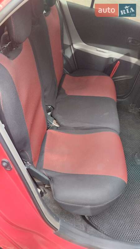 Хэтчбек Toyota Yaris 2006 в Одессе фото 11 Хэтчбек Toyota Yaris 2006 в Одессе