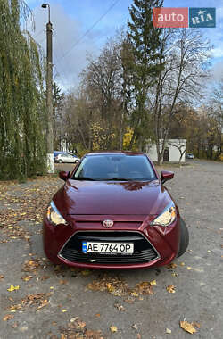 Седан Toyota Yaris 2016 в Хмельницькому