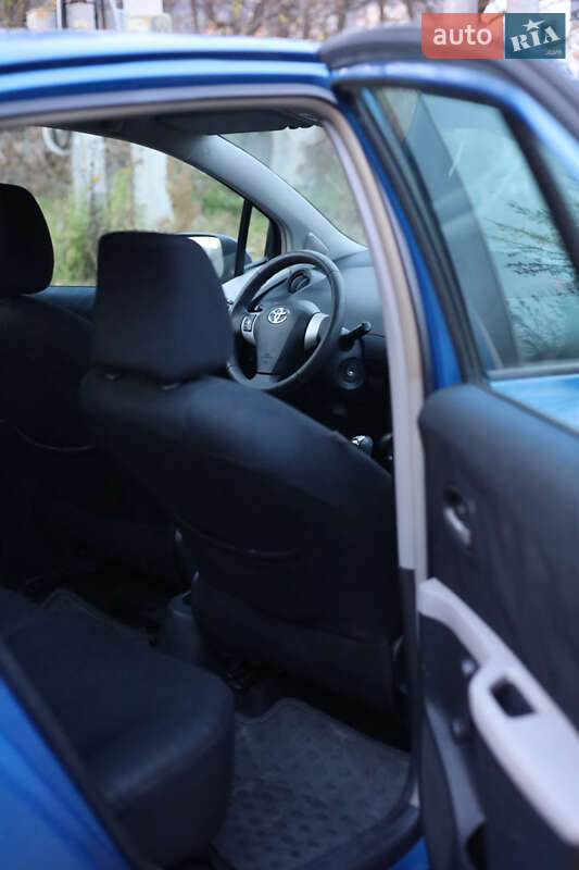 Хэтчбек Toyota Yaris 2007 в Виннице фото 9 Хэтчбек Toyota Yaris 2007 в Виннице