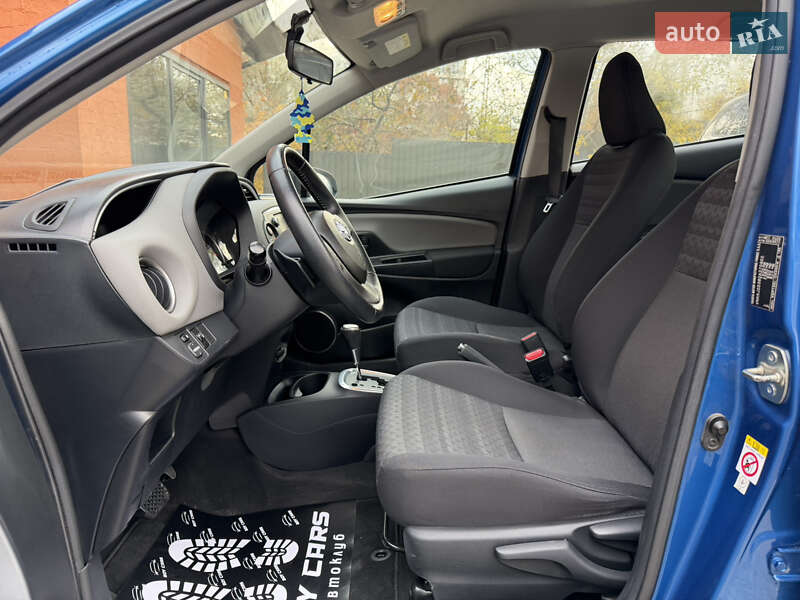 Хетчбек Toyota Yaris 2016 в Івано-Франківську