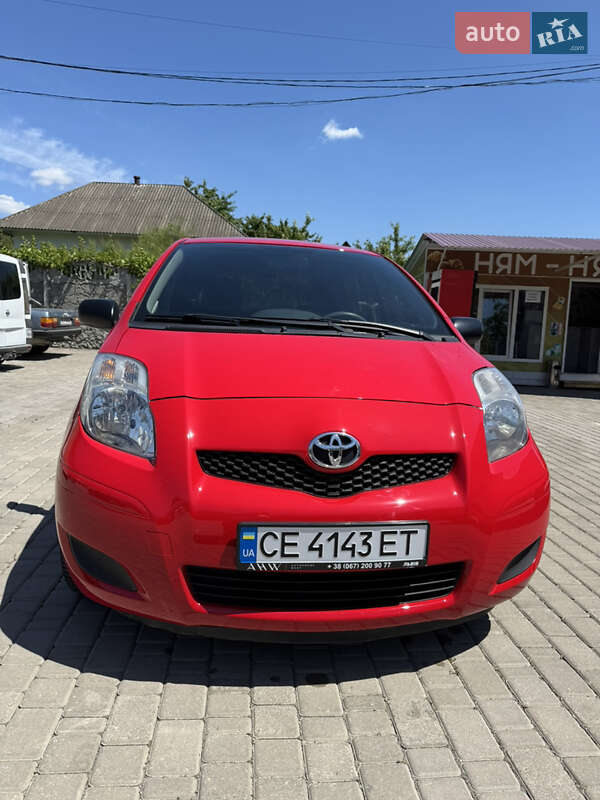 Toyota Yaris 2011