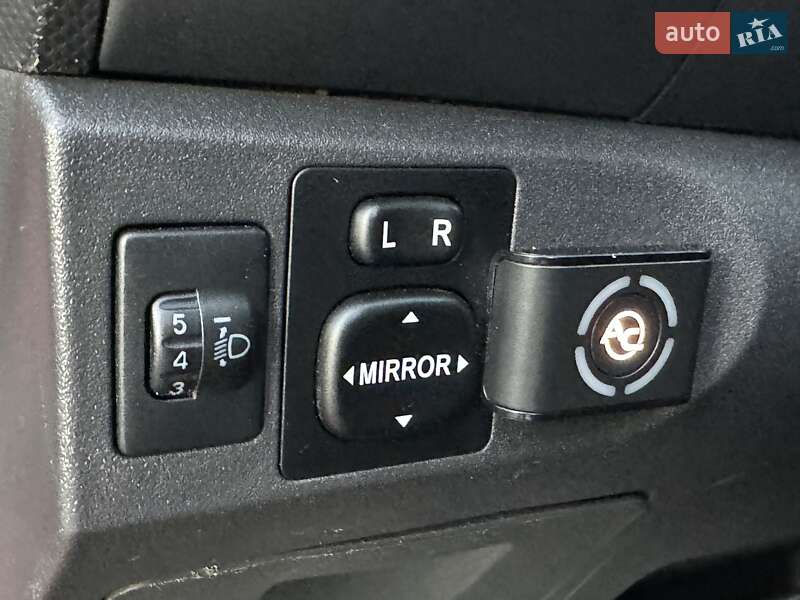 Хэтчбек Toyota Yaris 2008 в Одессе