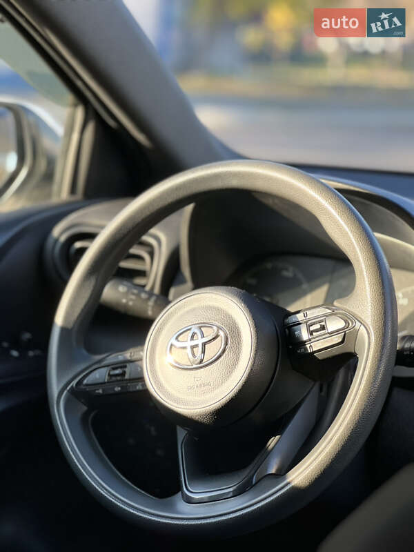 Хэтчбек Toyota Yaris 2021 в Николаеве