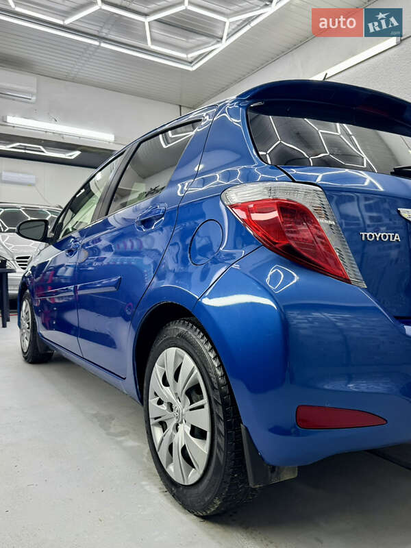 Хэтчбек Toyota Yaris 2013 в Черновцах фото 9 Хэтчбек Toyota Yaris 2013 в Черновцах