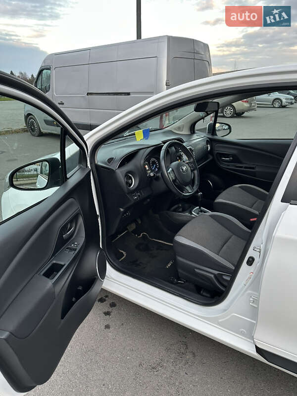 Хетчбек Toyota Yaris 2019 в Львові