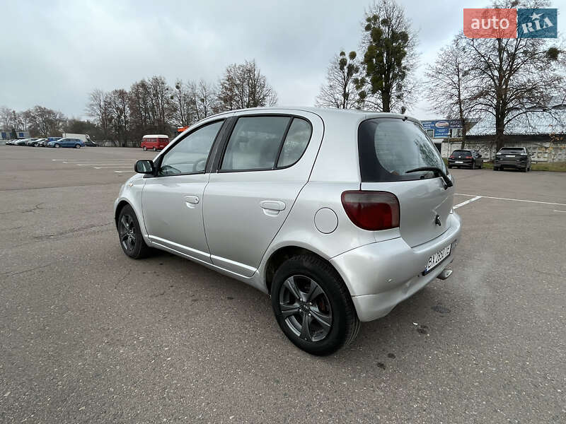 Хэтчбек Toyota Yaris 2001 в Ровно фото 19 Хэтчбек Toyota Yaris 2001 в Ровно