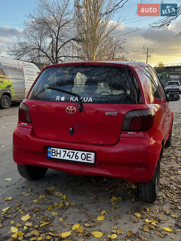 Хетчбек Toyota Yaris 2000 в Одесі