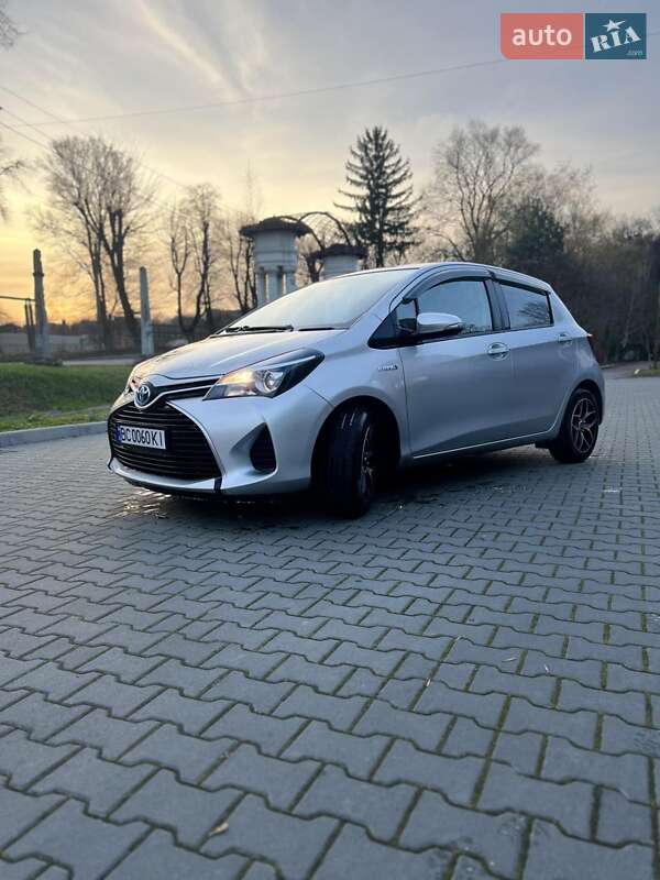 Хэтчбек Toyota Yaris 2014 в Львове фото 16 Хэтчбек Toyota Yaris 2014 в Львове