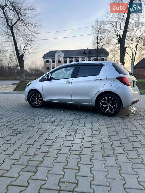 Хэтчбек Toyota Yaris 2014 в Львове фото 18 Хэтчбек Toyota Yaris 2014 в Львове
