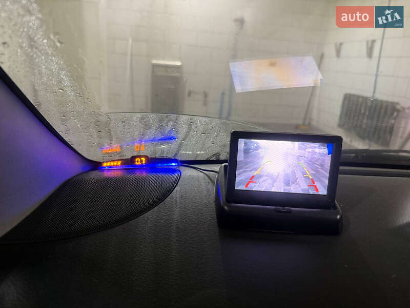 Хэтчбек Toyota Yaris 2004 в Красилове фото 3 Хэтчбек Toyota Yaris 2004 в Красилове