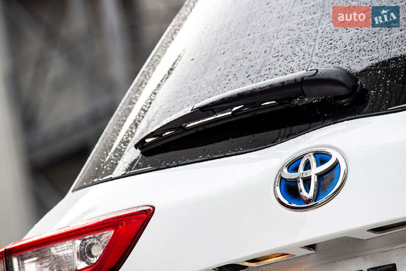 Хэтчбек Toyota Yaris 2017 в Львове фото 21 Хэтчбек Toyota Yaris 2017 в Львове