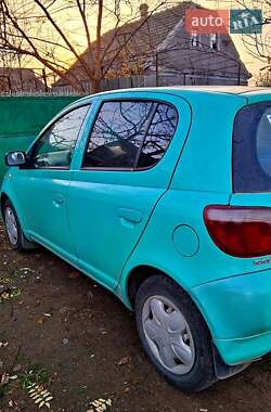 Хэтчбек Toyota Yaris 1999 в Белгороде-Днестровском