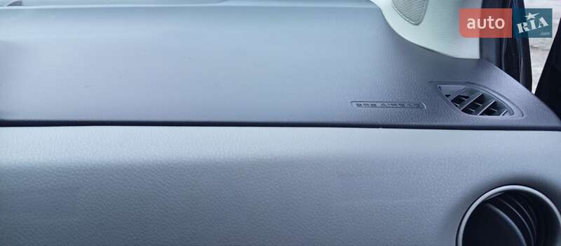 Хэтчбек Toyota Yaris 2014 в Житомире фото 25 Хэтчбек Toyota Yaris 2014 в Житомире