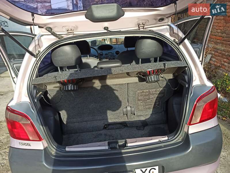 Хэтчбек Toyota Yaris 2000 в Днепре фото 7 Хэтчбек Toyota Yaris 2000 в Днепре